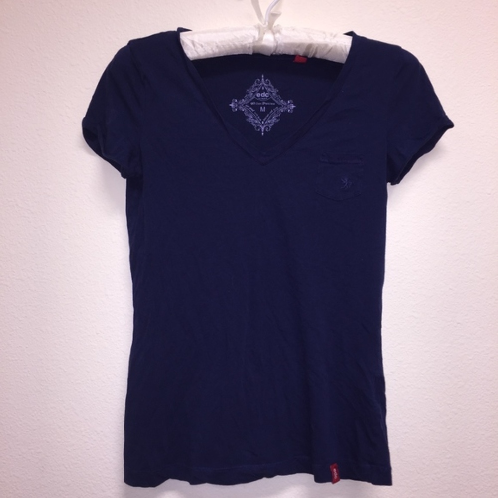 ⭐️🔻💎EDC By Eprit Pocket V-Neck Tee